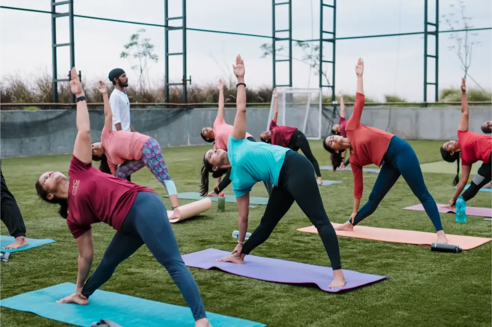 Outdoor Yoga vs Virtual Yoga Chennai