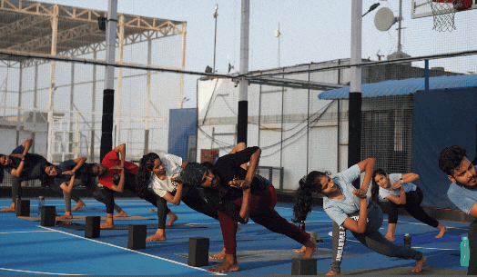 Outdoor Yoga vs Virtual Yoga in Chennai
